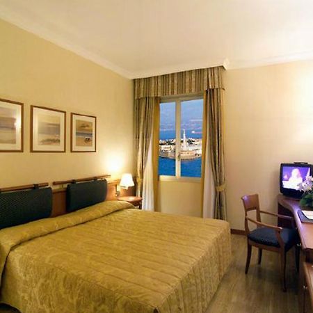 Hotel Dello Stretto Messina Dış mekan fotoğraf