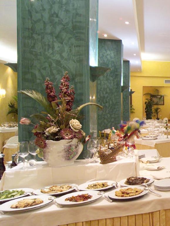 Hotel Dello Stretto Messina Dış mekan fotoğraf